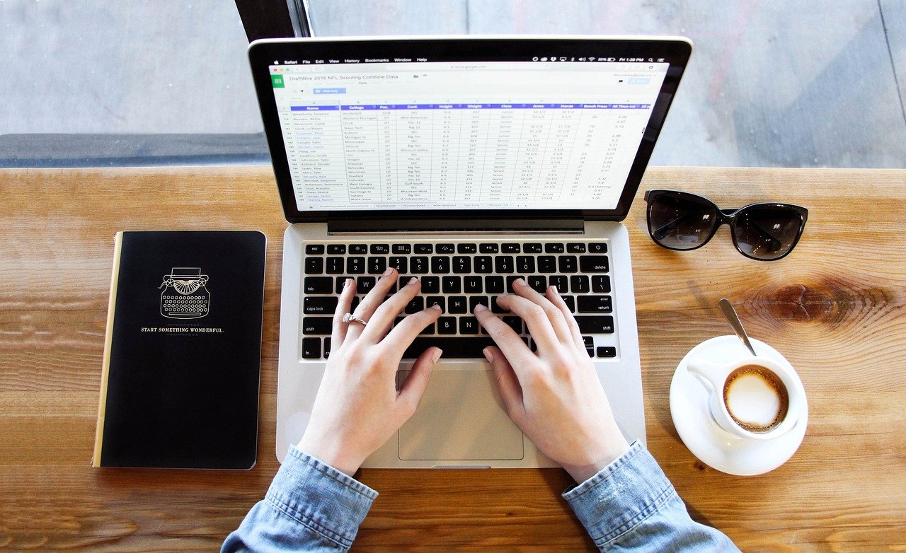 laptop screen AI tools
